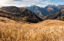 Salt Mines, Mountains and Quechua Farmers - Full Day Photography Expedition