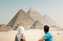 Private Tour at Giza Pyramids & Sphinx 