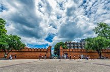 4-Hour Evening Bike Tour of Old City Chiang Mai