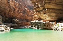 Discover the South and Wadi Shab from Muscat