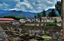 Walking Tour Antigua, an open Museum