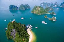 Halong Bay Full Day Tour with All-Inclusive: Boat, Kayak, Island, Cave and Lunch