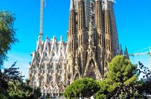 Best of Barcelona and Sagrada Familia Tour with Priority Access