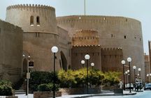 Jabl Shams with Nizwa for tours and sightseeing