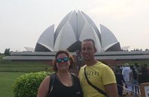 Full-Day Old and New Delhi Private Tour with Qutub Minar