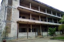 Private Half Day Trip to Genocidal Museum & Killing Field