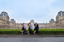 Professional Photo Shoot Walking Tour in Central Paris