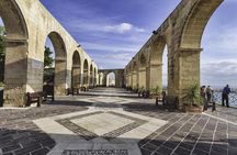 Private 4-hour Walking Tour of Valletta with official tour guide