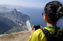 Pedra da Gávea - hiking tour with safety equipment