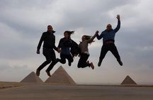 Private Tour 8 hours To Pyramids, Egyptian Museum and Khan al-Khalili