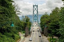 Lighthouse Park Hiking / Horseshoe Bay Discovery Tour