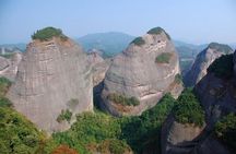2-Day Private Tour: Longji Rice Terraces and Ziyuan Bajiaozhai Geography Park