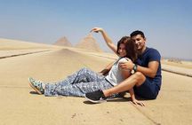 Privet Tour to Pyramids of Giza, Sphinx & Memphis and Saqqara