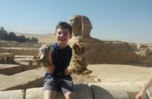 Private Tour: Cairo, Giza Pyramids, Sphinx, and Hanging Church from Hurghada