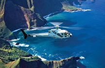 West Maui and Molokai 60-Minute Helicopter Tour
