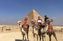 Top Private Trip to Giza Pyramids And Egyptian Museum In Cairo
