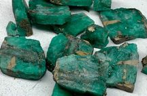 Emerald's Polishing Workshop and Museum Tour