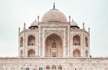 Private Day Tour of Taj Mahal and Agra Fort From Delhi By Car - All Inclusive