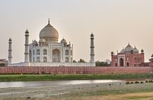 Private Day Tour of Taj Mahal and Agra Fort From Delhi By Car - All Inclusive