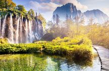 Plitvice Lakes Economy Group Tour from Split or Trogir