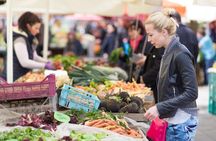 Small Group Market tour and Dining Experience at a Cesarina's home in Viareggio