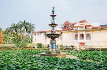 Highlights of Udaipur (Guided Half-Day Car Tour)