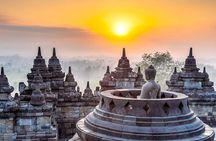 Punthuk Setumbu Sunrise, Borobudur Temple & Merapi Lava Tours