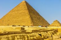 Private Giza Plateau and Pyramids Day Tour