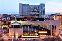 Before-Open Guided Tour & Admission to Country Music Hall of Fame