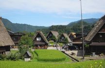 [One-day bus tour departing from Kanazawa Station] Shirakawa-go and Gokayama - Two World Heritage Villages Enjoyable Bus Tour