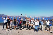 Santorini Volcanic Islands Cruise: Volcano, Hot Springs and Thirassia