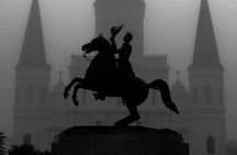 Adults Only Haunted Pub Crawl in New Orleans