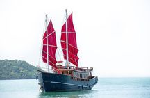 Day Cruise 10h to Angthong Marine Park on luxury boat / incl. breakfast & lunch