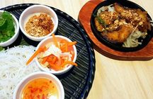 Hanoi Walking Foodie Tour by night
