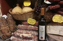 Naples Street Food Tour with Foodie Guide around Historical Center