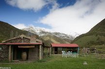 Mendoza Trekking Tour in Cordón del Plata with Argentine Lunch