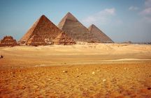 Top Attractions Tour in Giza Pyramids And Horse carriage With panoramic view