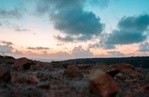 Sunrise Hike with Private Guide to Aruba's Natural Pool (Conchi)