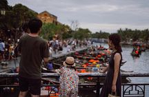 Hoi An City by night and release paper latern on Hoài river
