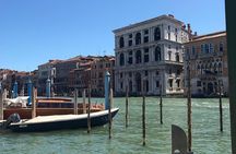 The Essence of Venice in a Stress Free Small group Walking Tour with a Top Guide