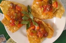 Hoi An Street Food Safari Tour 