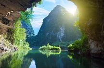 From Hanoi: 2 Nights Ninh Binh and Halong Bay Package Tour