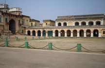 Unexplored Hidden Gems of Varanasi (Guided Halfday Sightseeing Tour by Car)