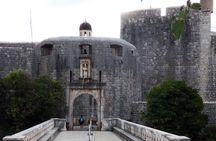 Dubrovnik Hot Combo: History walk and Game of Thrones 