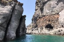 5-Hour Private Cruise from Fira
