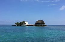 Luxury Private Boat Island Hopping to the Rosario Islands, Baru