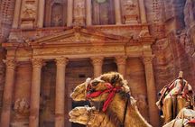 Amazing Petra Tour from Sharm el sheikh by Cruise.