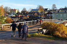 Private city tour in Helsinki & Medieval Porvoo by Luxury car