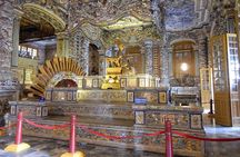 Hue: Dragon Boat, Perfume River, Pagoda & Royal Tomb Tour