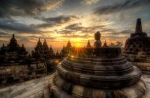 Borobudur Sunrise from setumbu Hill , Merapi Volcano & Prambanan Full Day Tour